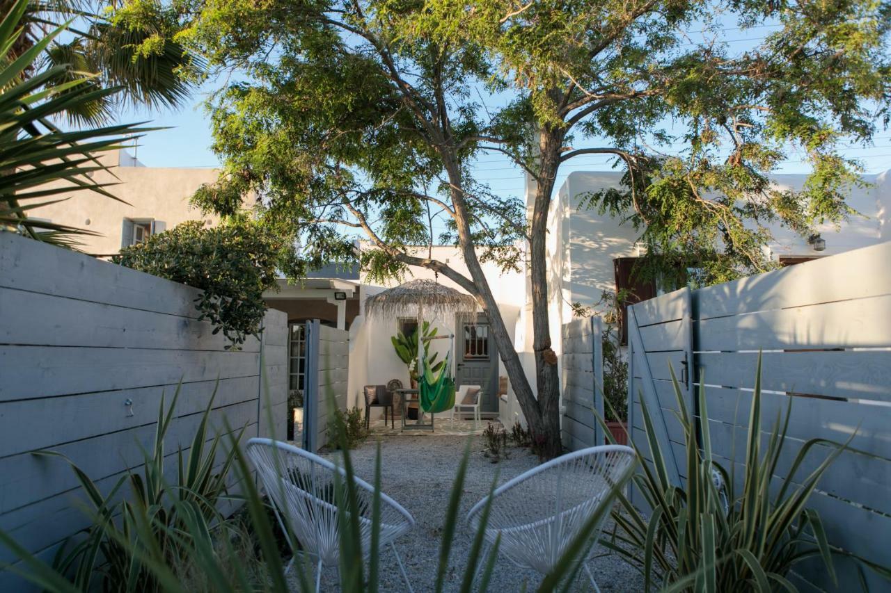 Archetypo Villas And Suites Naxos City Exterior photo
